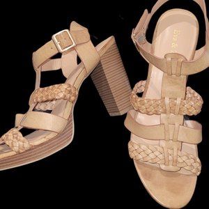 Eva & Zoe Leather Sandals size 11